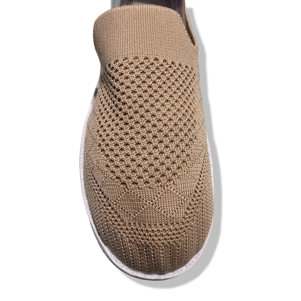 Unbranded Tan Mesh Knit Slip On Sneakers Lightweight Walking Shoes US 10
